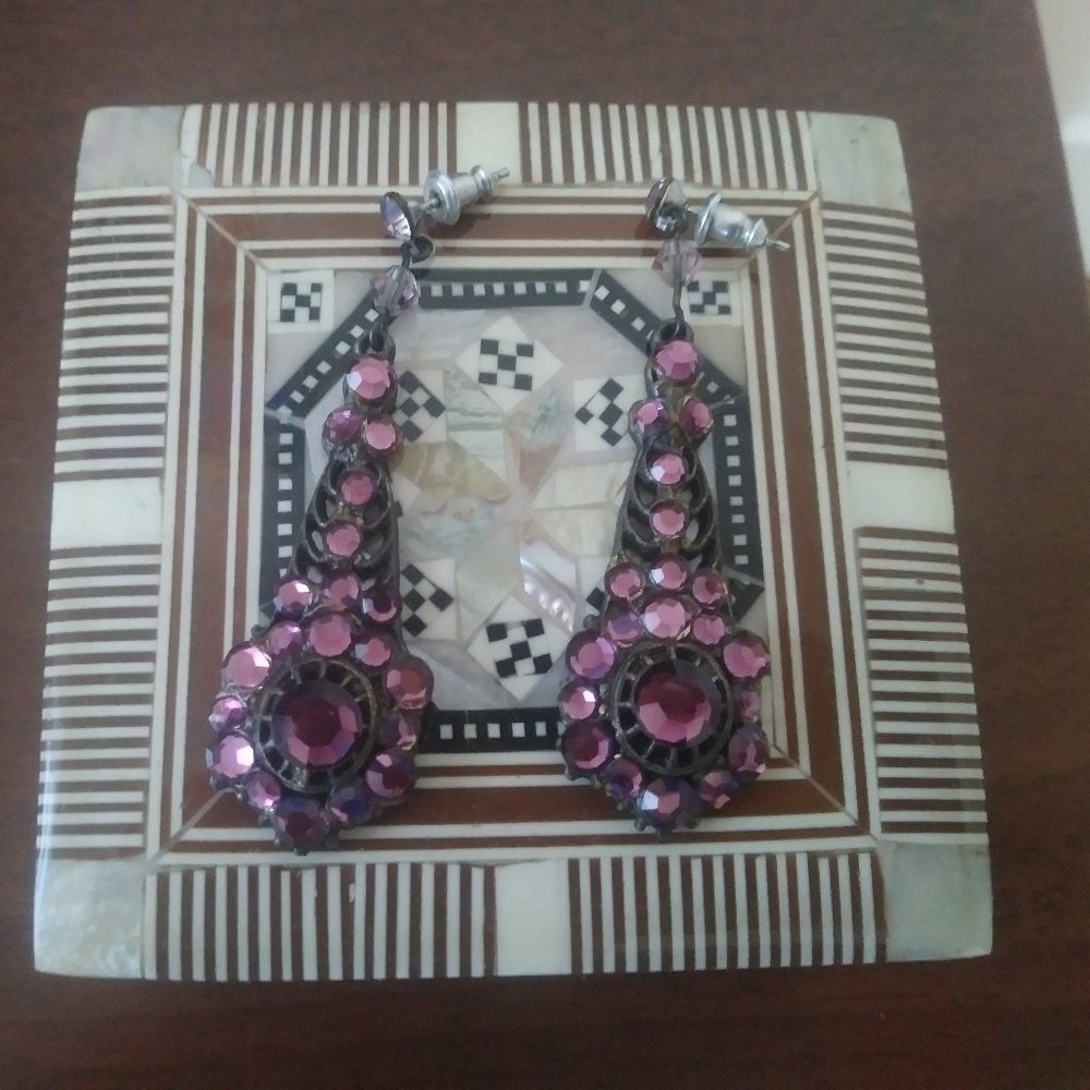 Swarovski Crystal Art Deco Drop Dangle Sparkly Violet Earrings